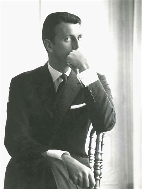 hubert de givenchy suit